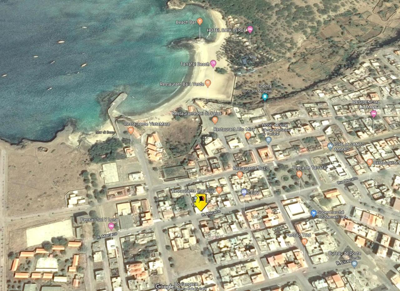 Casa Cabral : Big Apartment Next To The Beach Tarrafal  Extérieur photo